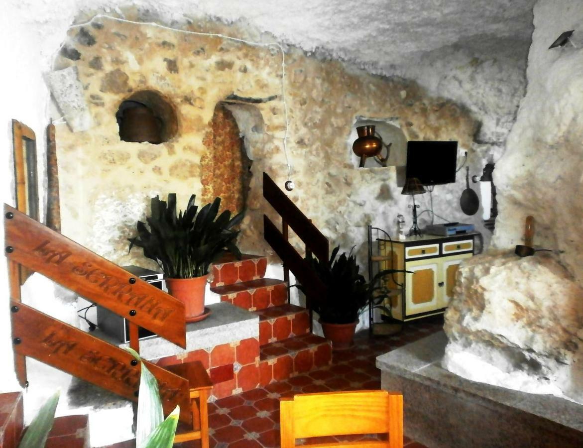 La Serrana Bedmar y Garciez Екстериор снимка